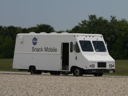 space-snack-mobile