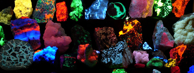 fluorescent-minerals